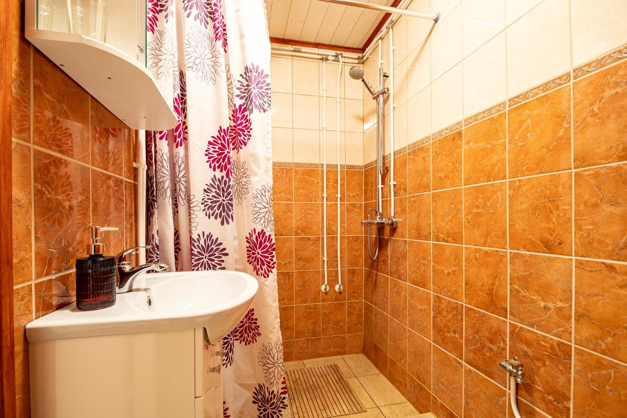 Kauba 6-6 Apartment Kuressaare Eksteriør bilde